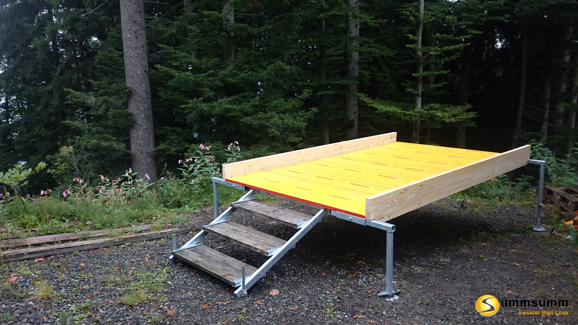 Seitenverstärkung des BeeMobil